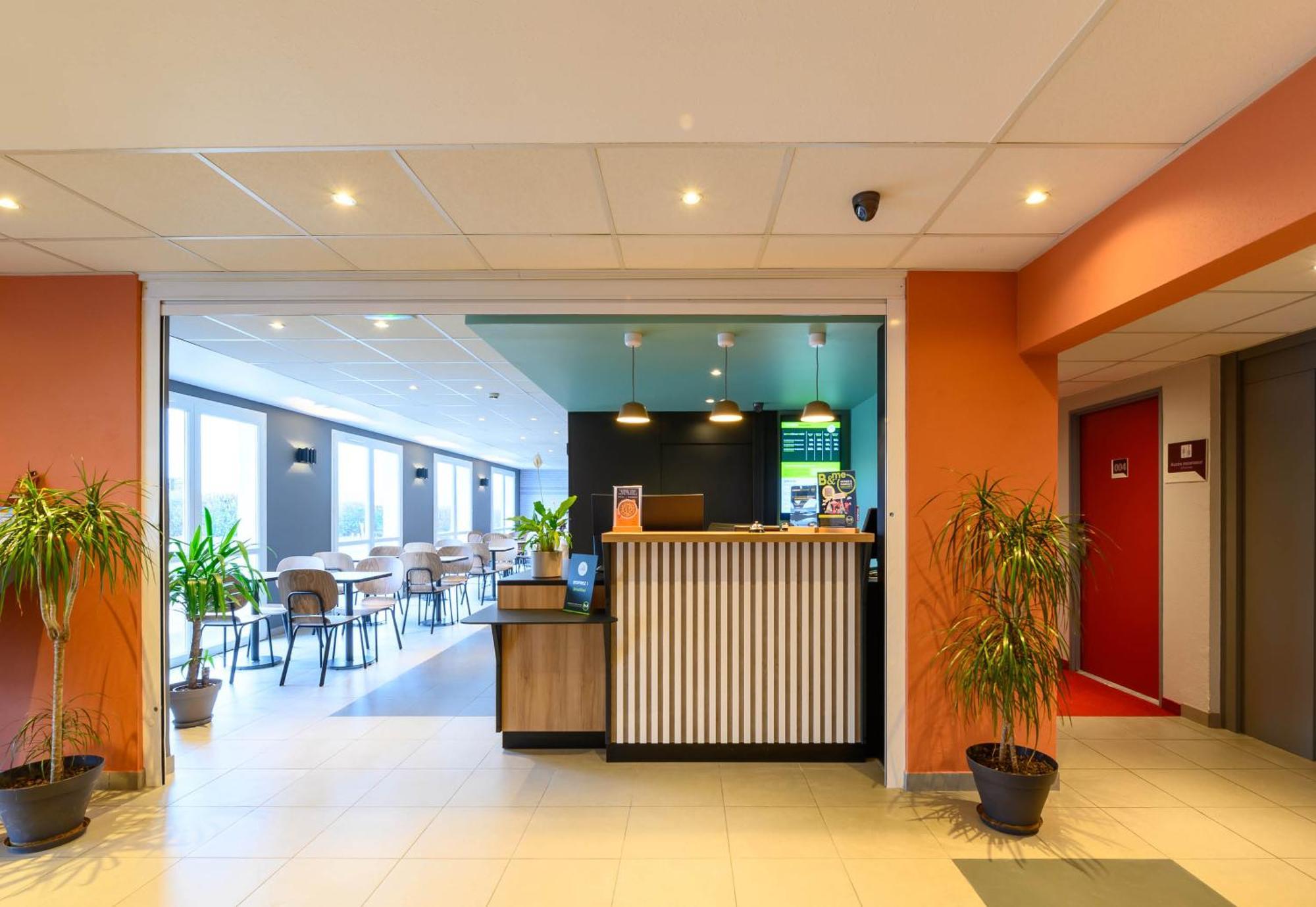 B&B Hotel Compiegne Турот Экстерьер фото