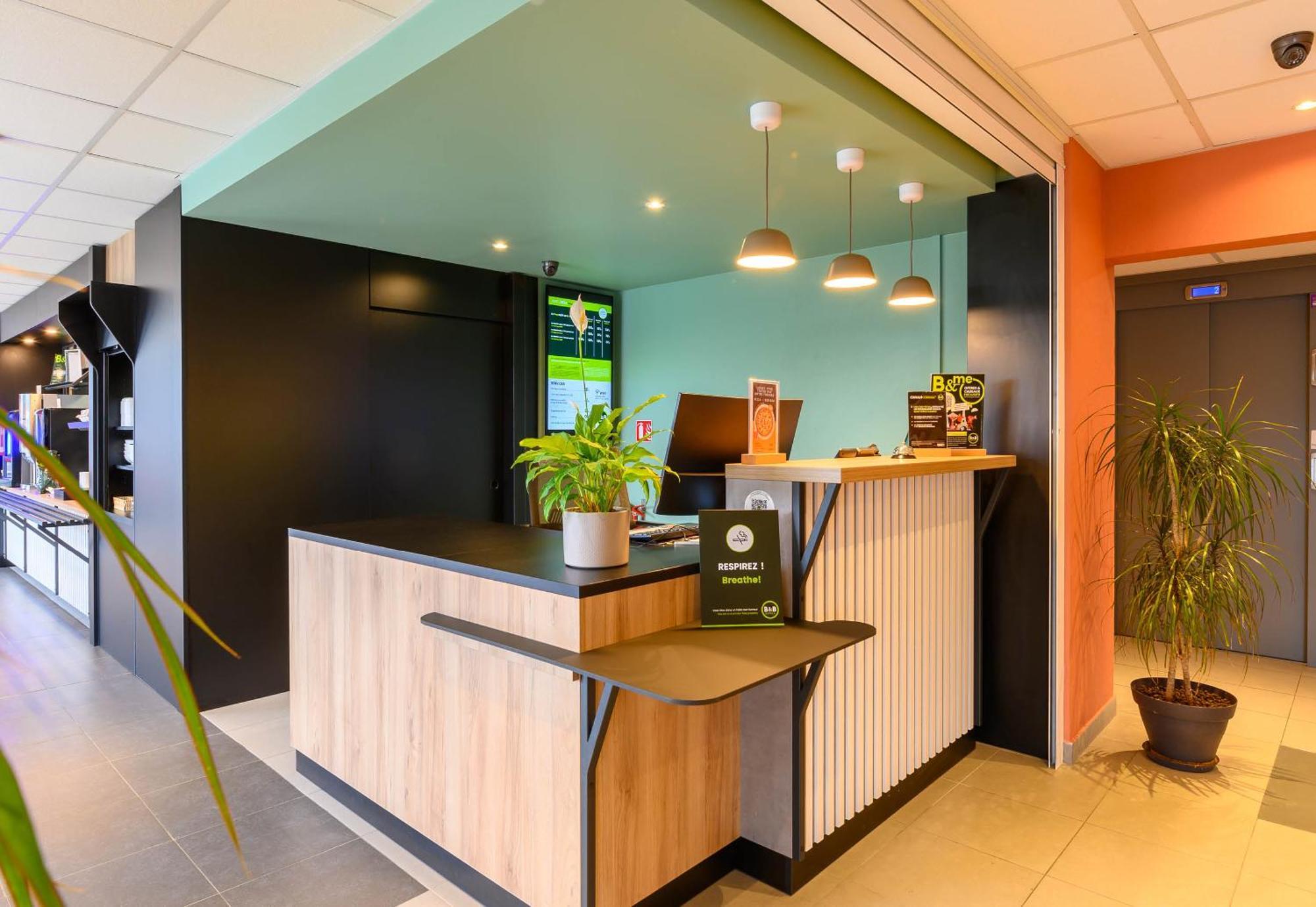 B&B Hotel Compiegne Турот Экстерьер фото
