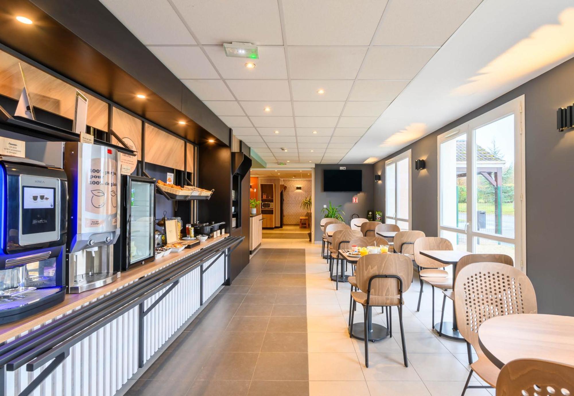 B&B Hotel Compiegne Турот Экстерьер фото