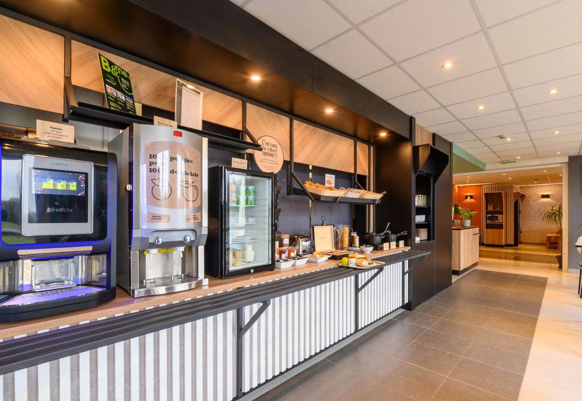 B&B Hotel Compiegne Турот Экстерьер фото