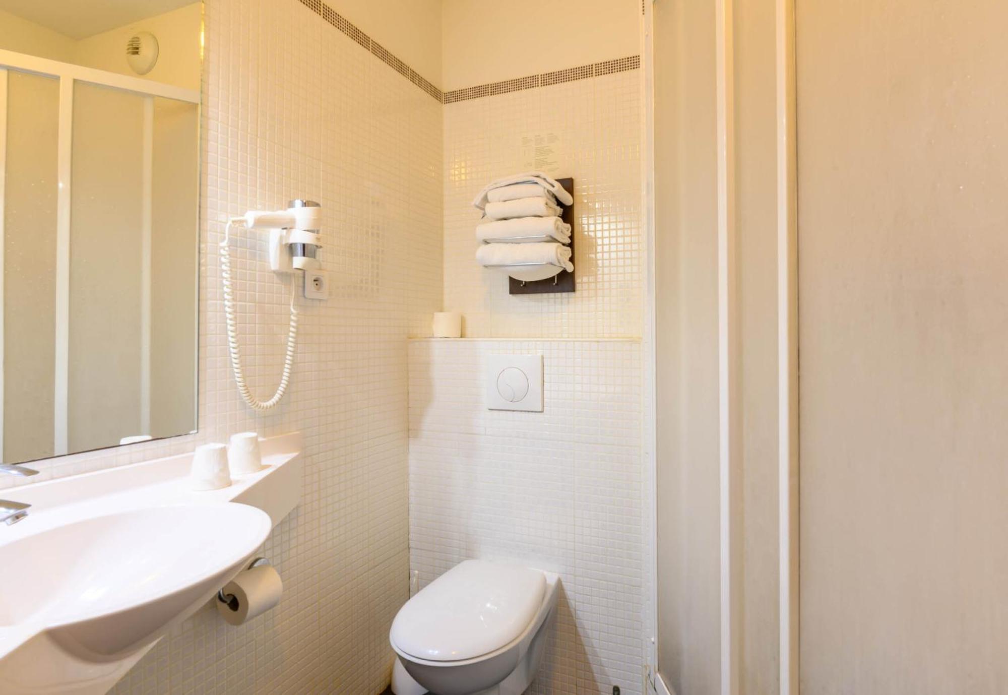 B&B Hotel Compiegne Турот Экстерьер фото